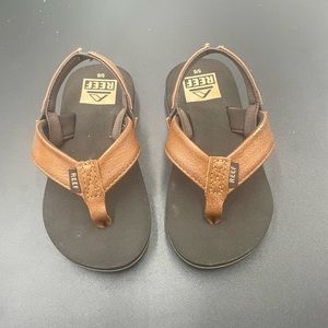 Reef Kids Flip Flop Size 5/6 (New)